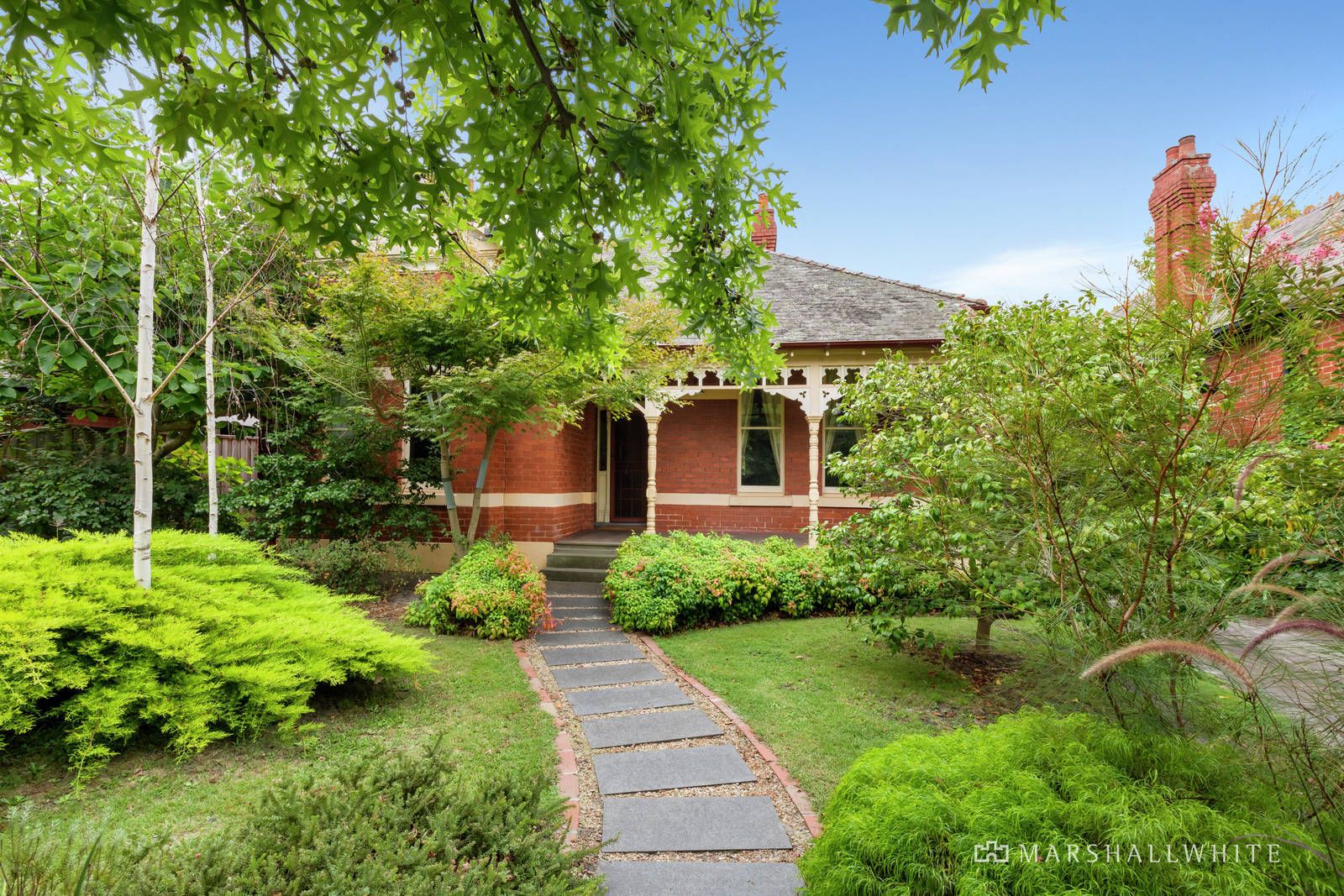5 bedrooms House in 45 Broadway CAMBERWELL VIC, 3124