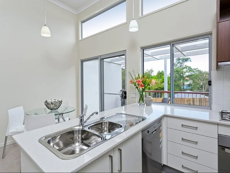 Additional image 4 of 2/61 Buckland Road, Everton Hills QLD 4053