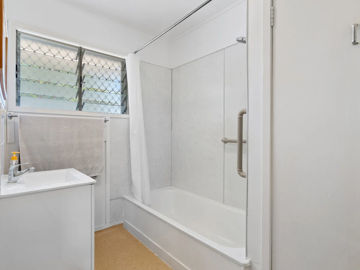 Additional image 11 of 13 Wills Street, Leichhardt QLD 4305