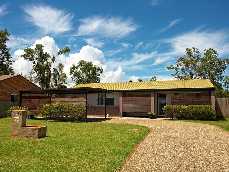 3 bedrooms House in 27 Springfield Drive BURPENGARY QLD, 4505