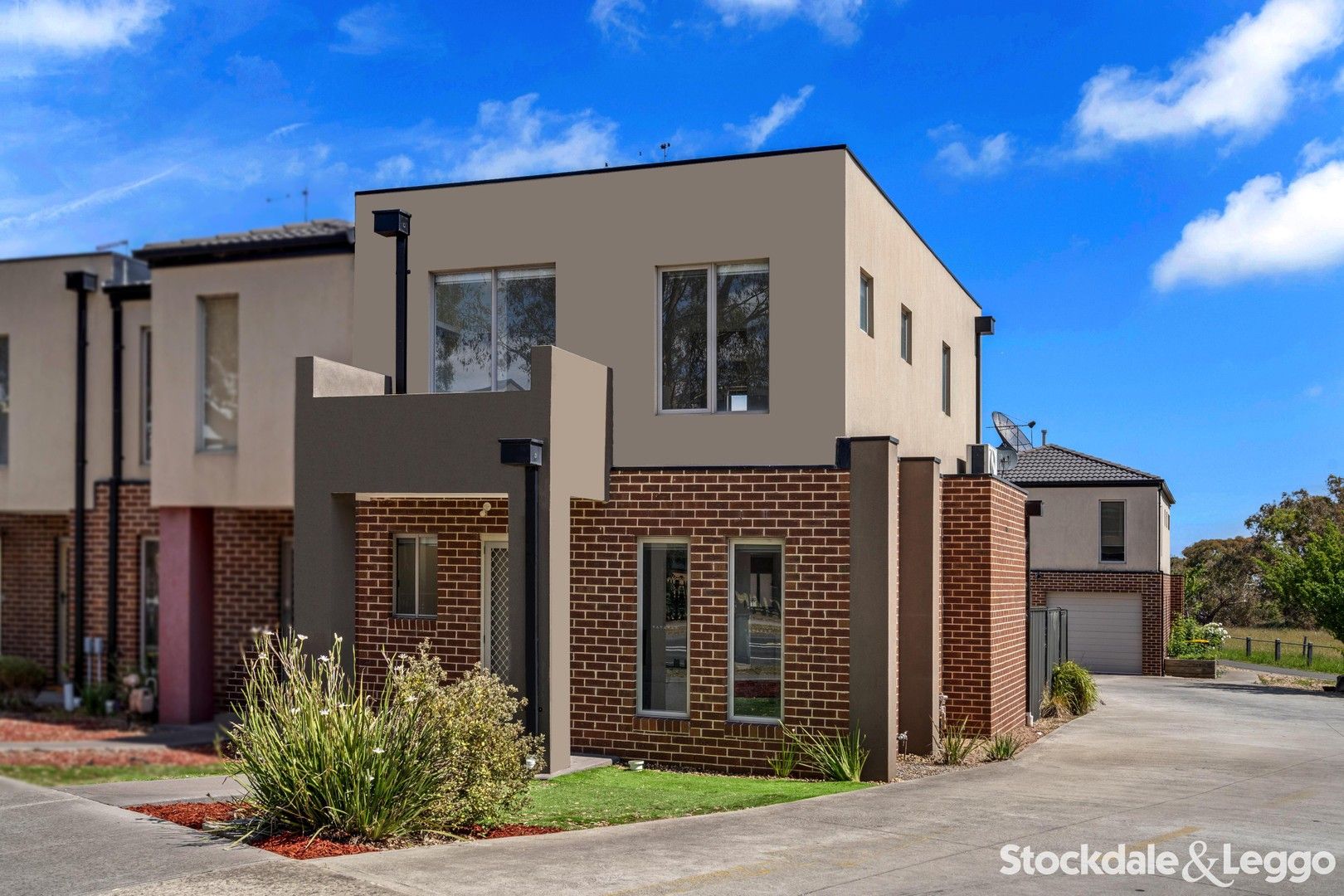 4/335 Grand Boulevard, Craigieburn VIC 3064, Image 0