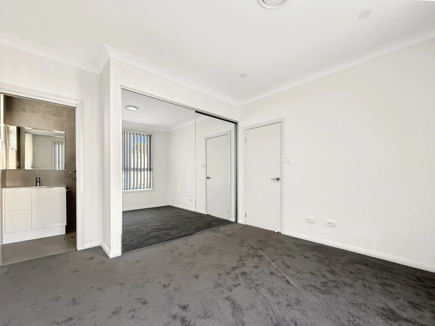 Additional image 5 of 2/44 President Wilson Walk, Tanilba Bay NSW 2319