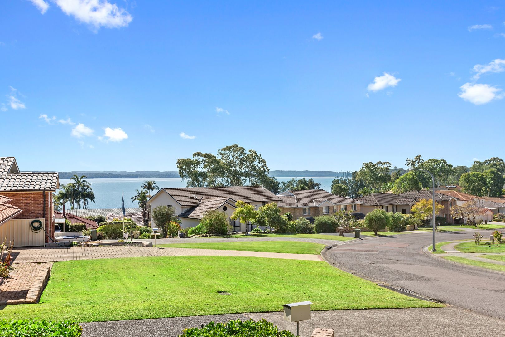 11 Morris Cres, Bonnells Bay NSW 2264, Image 2