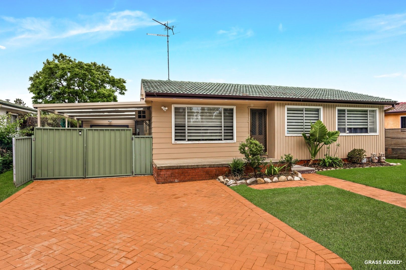 42 St Clair Avenue, St Clair NSW 2759, Image 0