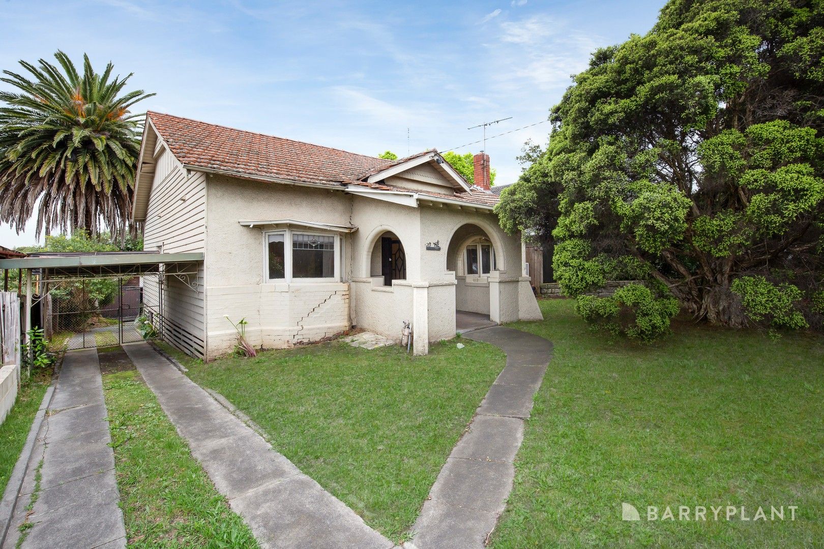 3 bedrooms House in 213 Melville Road BRUNSWICK WEST VIC, 3055