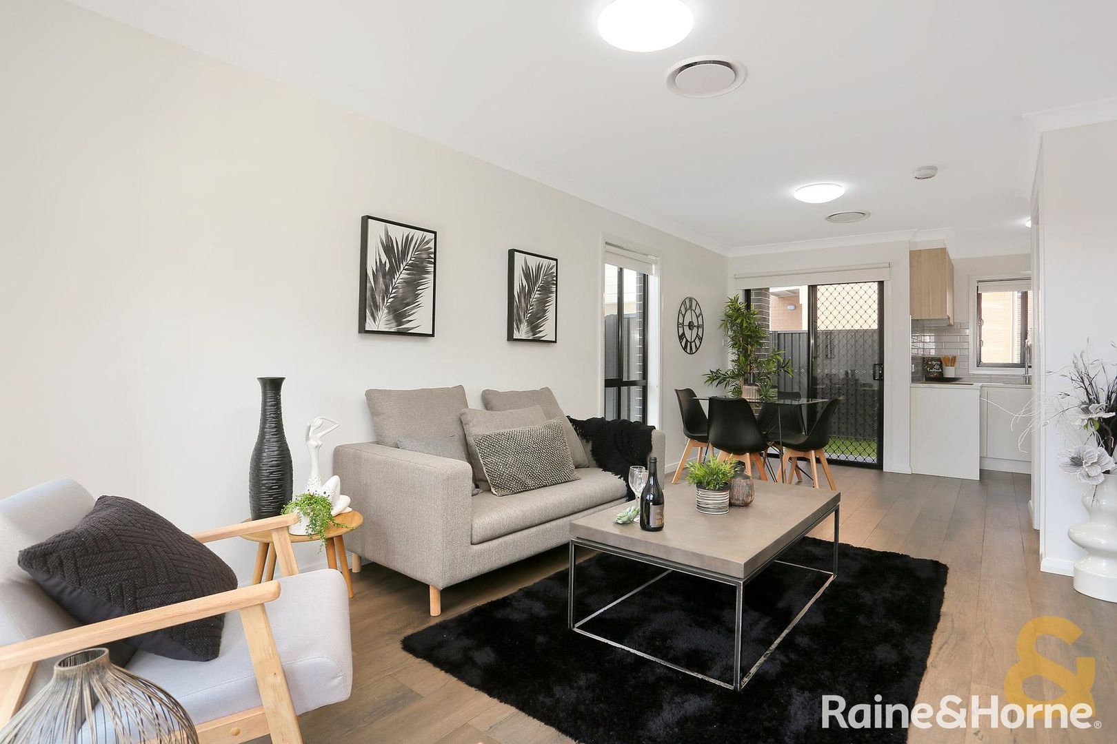 2/165 Canberra Street, St Marys NSW 2760, Image 1