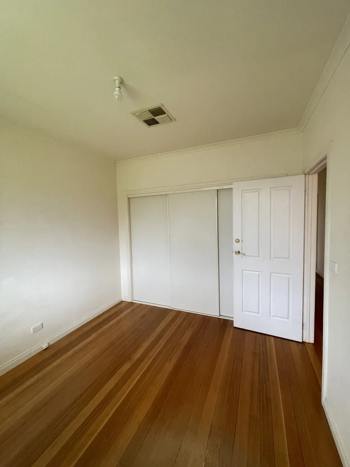 Additional image 10 of 2/33 Lanark Street, Clayton South VIC 3169