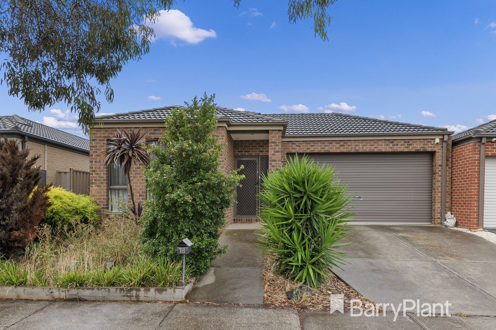 3 bedrooms House in 18 Lady Penrhyn Drive HARKNESS VIC, 3337