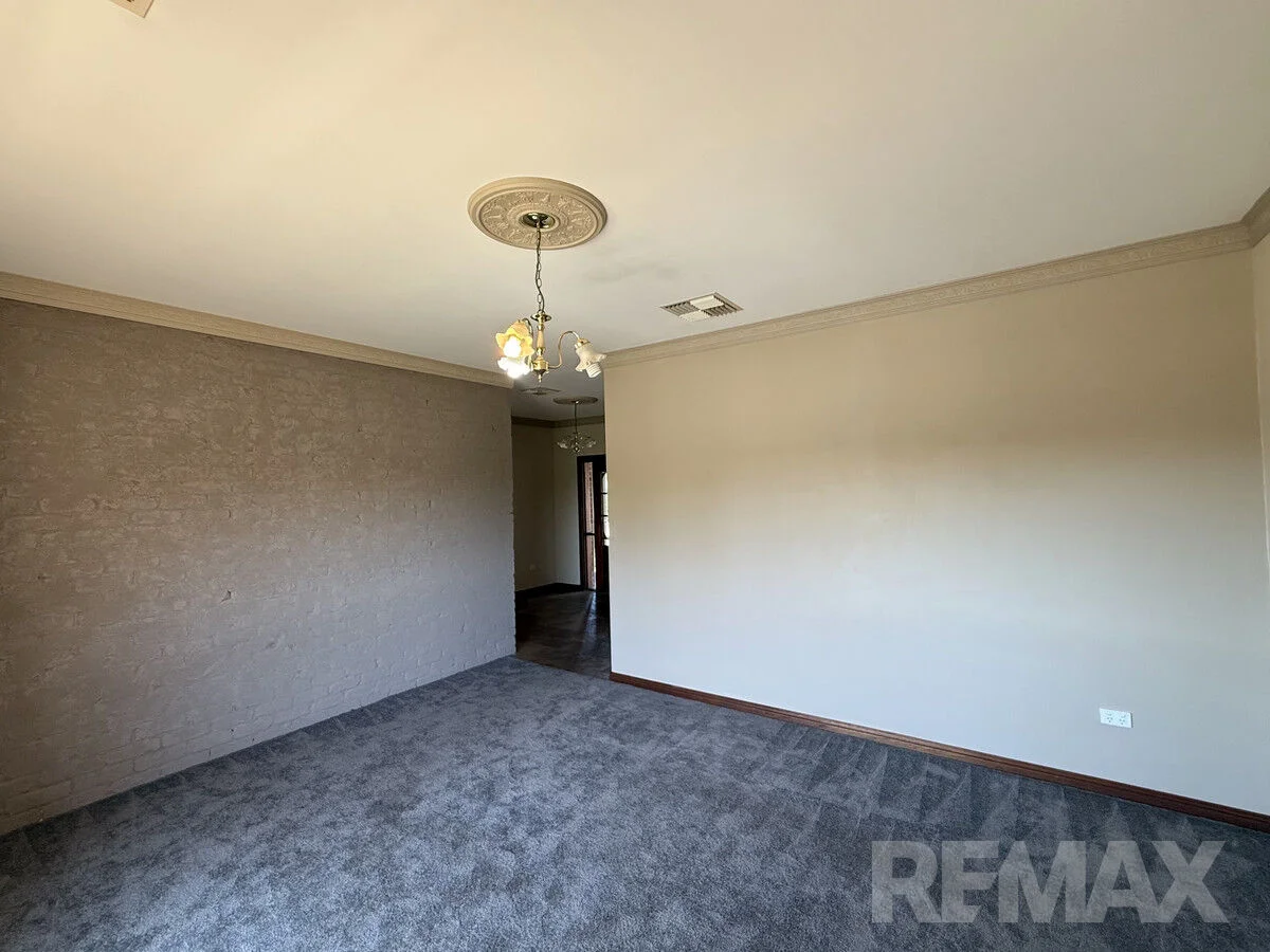 Additional image 8 of 6 Minya Place, Glenfield Park NSW 2650