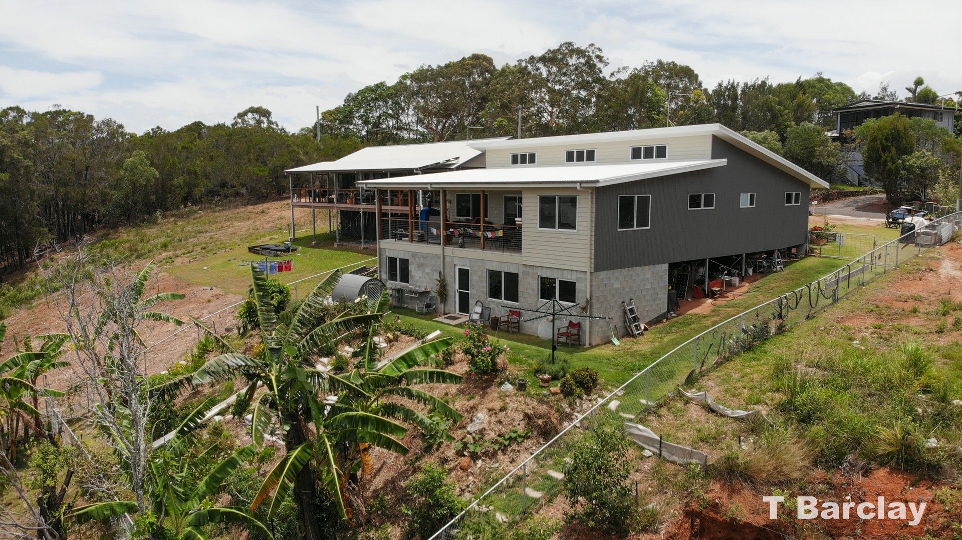 3 bedrooms House in 13 Opal Ct RUSSELL ISLAND QLD, 4184