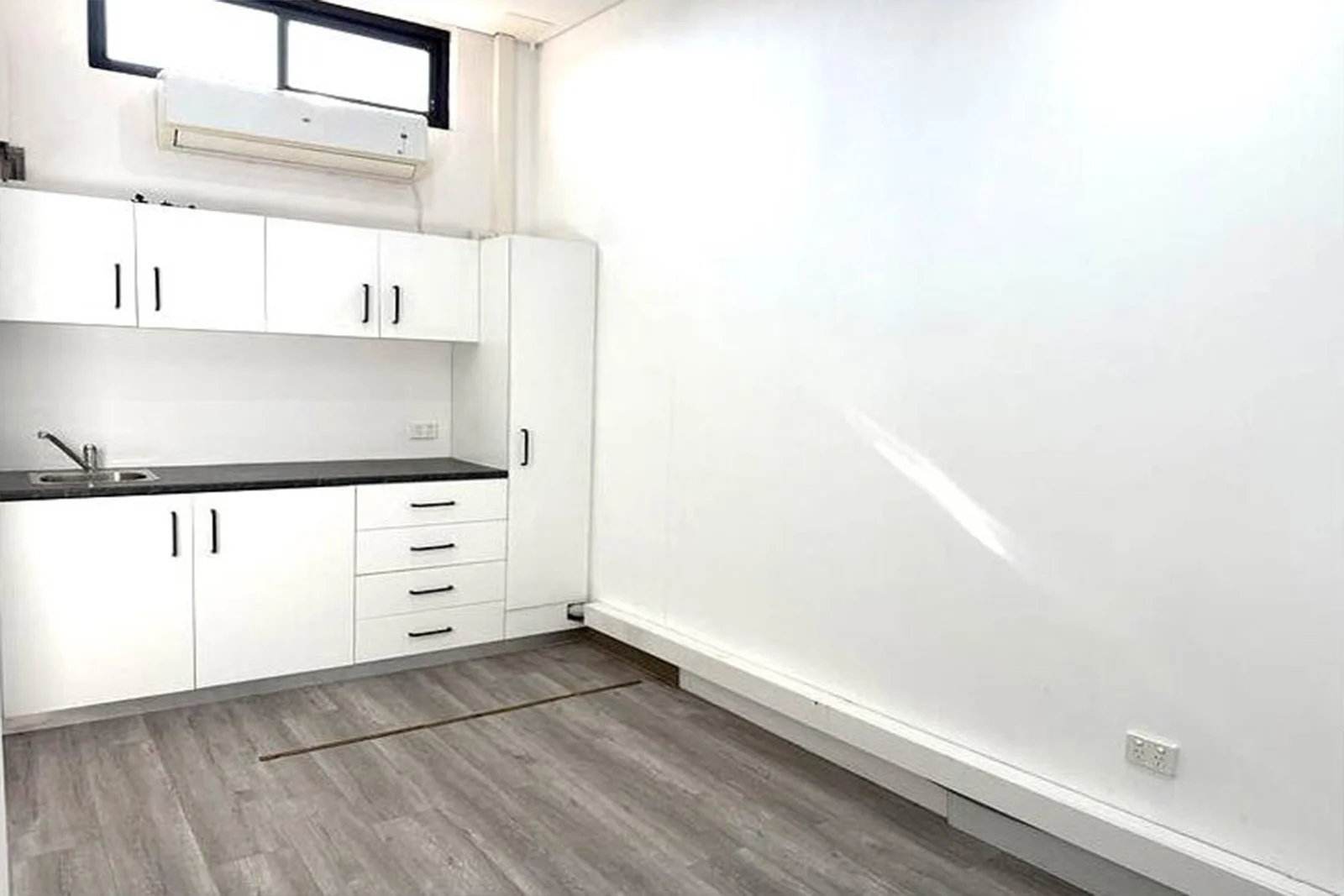 Additional image 6 of 'Unit 1, 2, 3 & 4/110 Lyons Road, Drummoyne NSW 2047