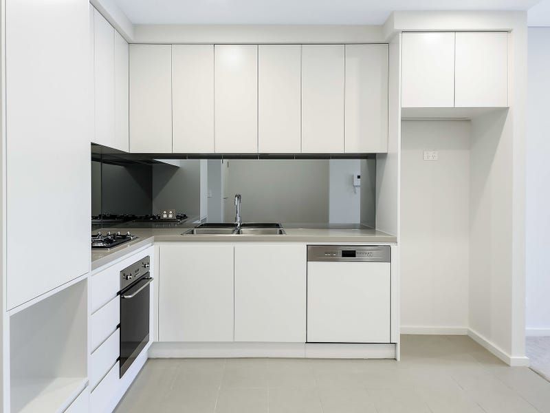 1 bedrooms Apartment / Unit / Flat in 706B/19 Parramatta Road HOMEBUSH NSW, 2140