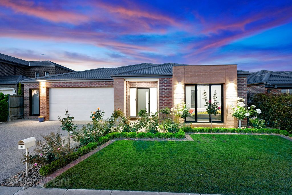 5 bedrooms House in 118 Fongeo Drive POINT COOK VIC, 3030
