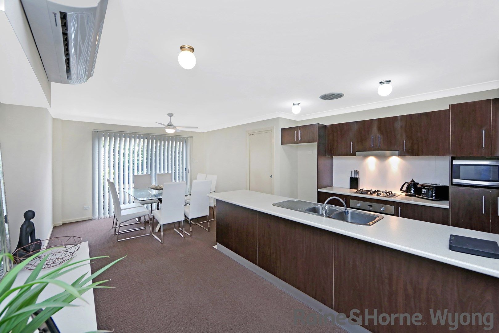 2/2a Nicole Close, Watanobbi NSW 2259, Image 0