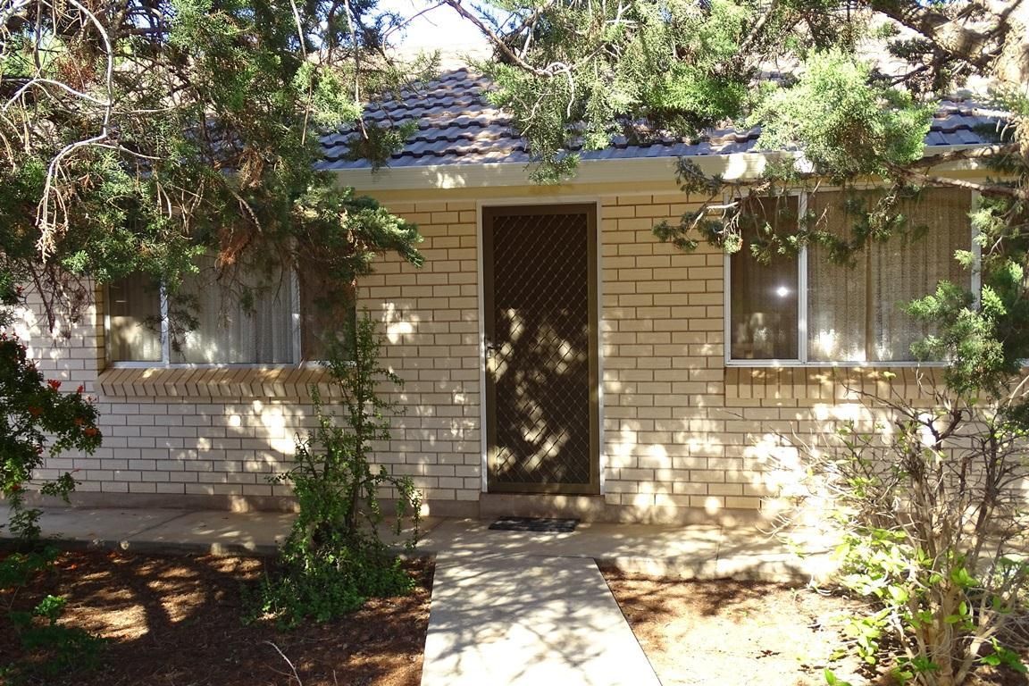 96 Wyman Street, Broken Hill NSW 2880, Image 2