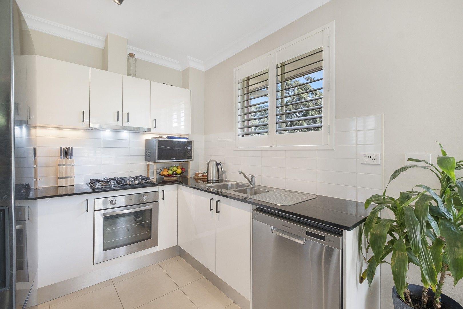 2 bedrooms Apartment / Unit / Flat in 23/7-11 Paton Street MERRYLANDS WEST NSW, 2160