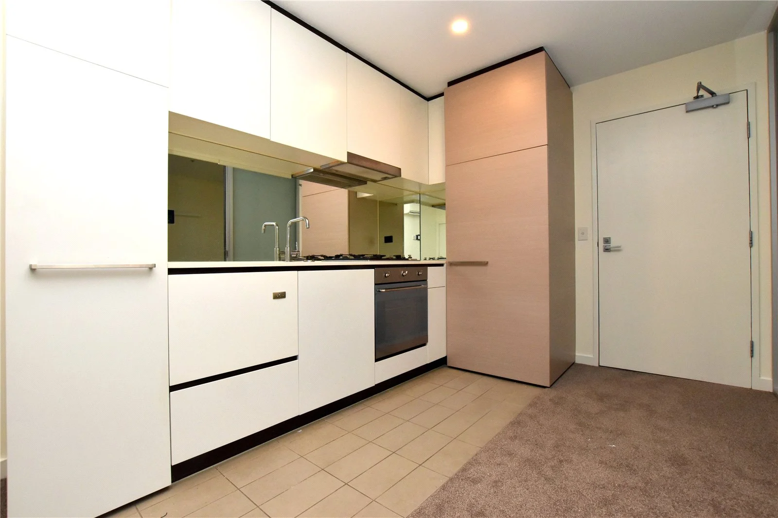 Additional image 2 of 403/470 St Kilda Road, Melbourne VIC 3004