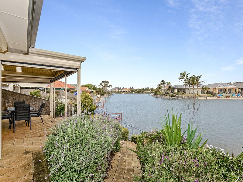 22 Lakeside Circuit, Encounter Bay SA 5211, Image 1