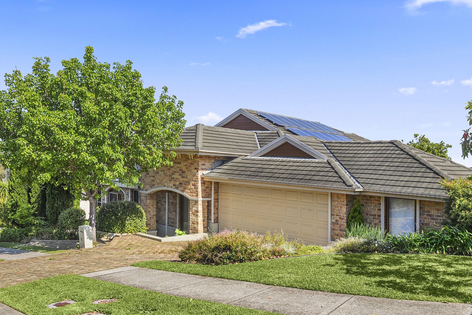 16 Wilson Avenue, Beaumont Hills NSW 2155, Image 2