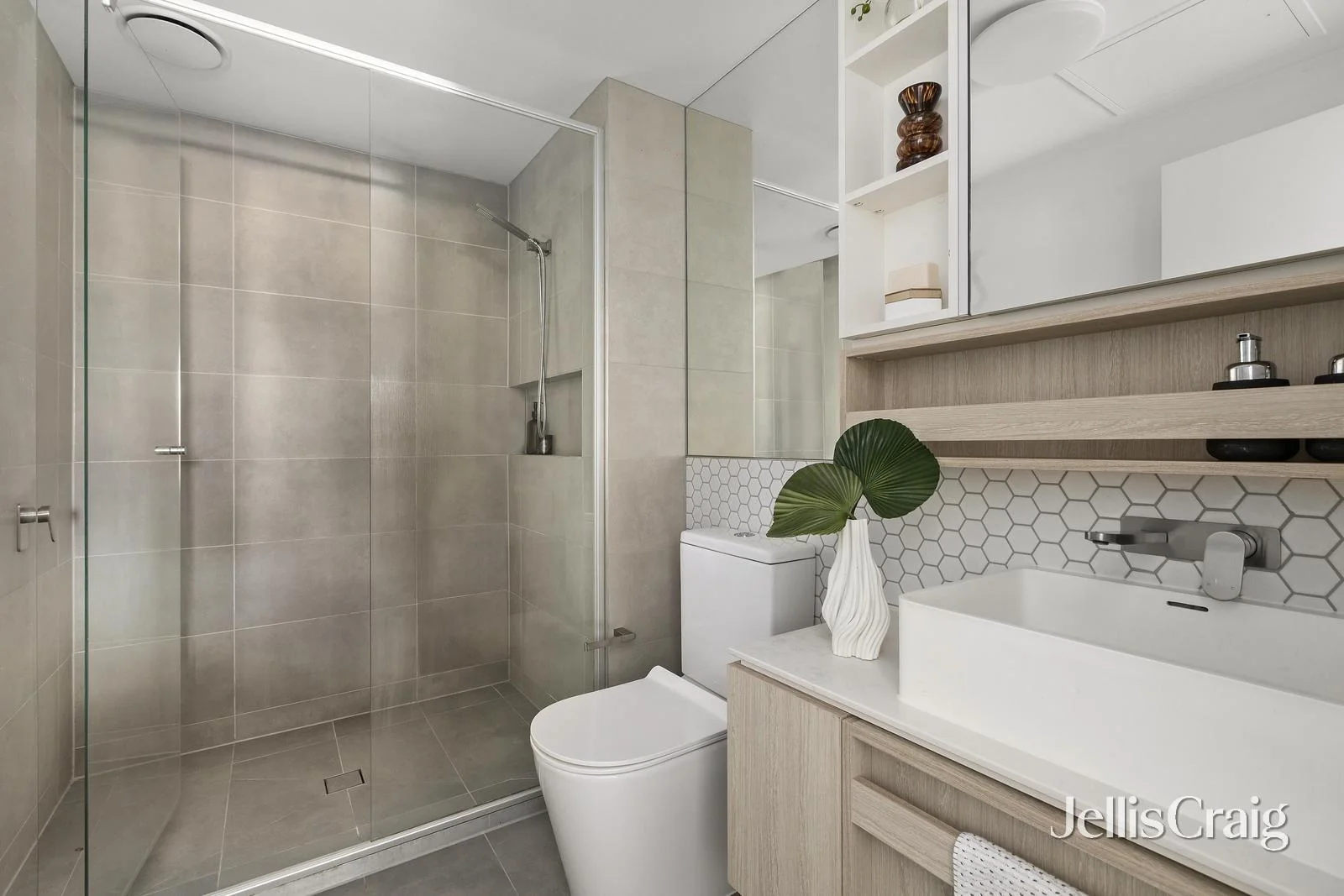 Additional image 7 of 409/40 Hall Street, Moonee Ponds VIC 3039