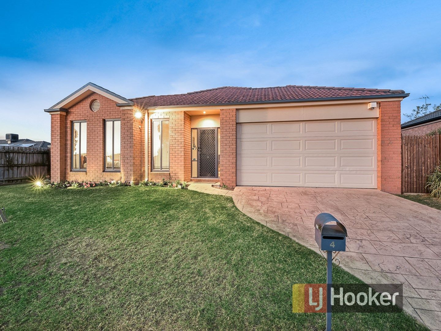 4 Park City Drive, Lynbrook VIC 3975, Image 0