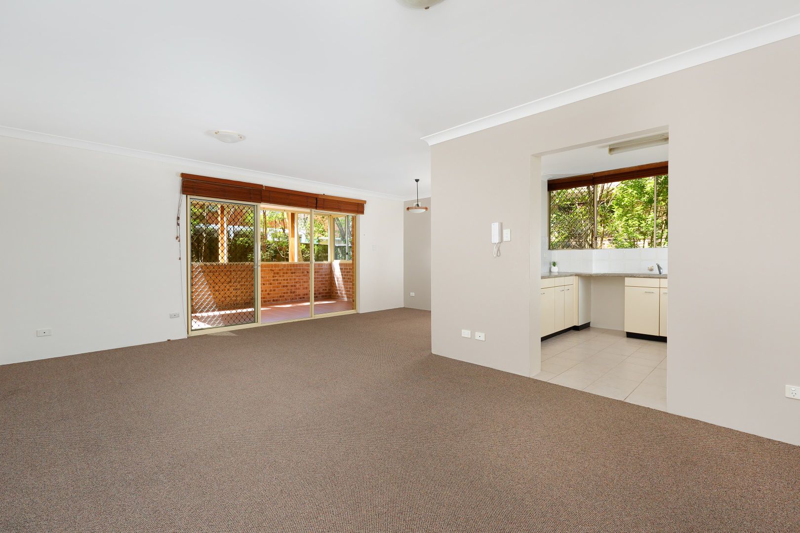 4/8-10 Jersey Avenue, Mortdale NSW 2223, Image 2