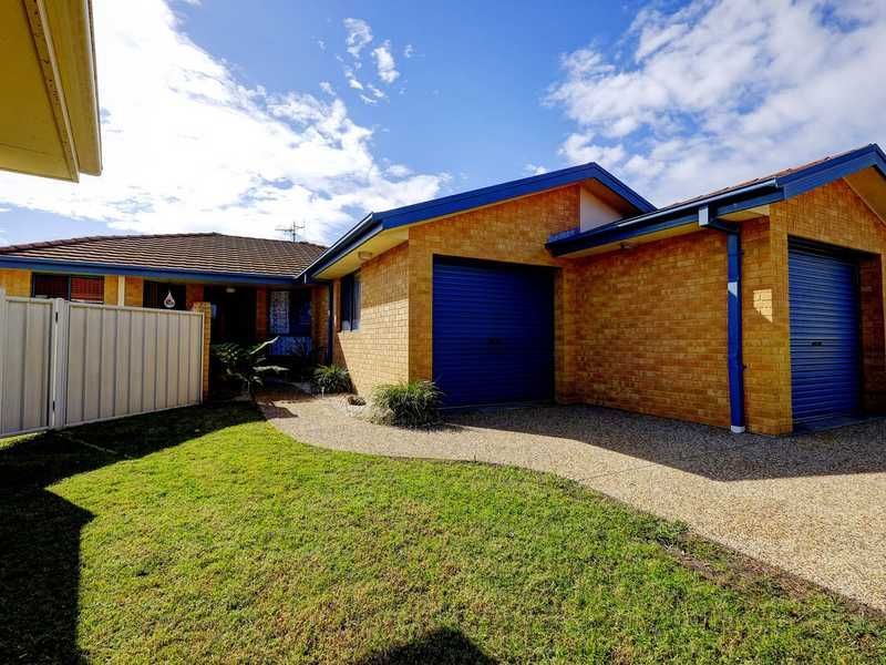 2 / 3 Inaja Place, Forster NSW 2428, Image 1