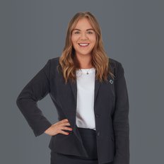 Stephanie Nash, Sales representative