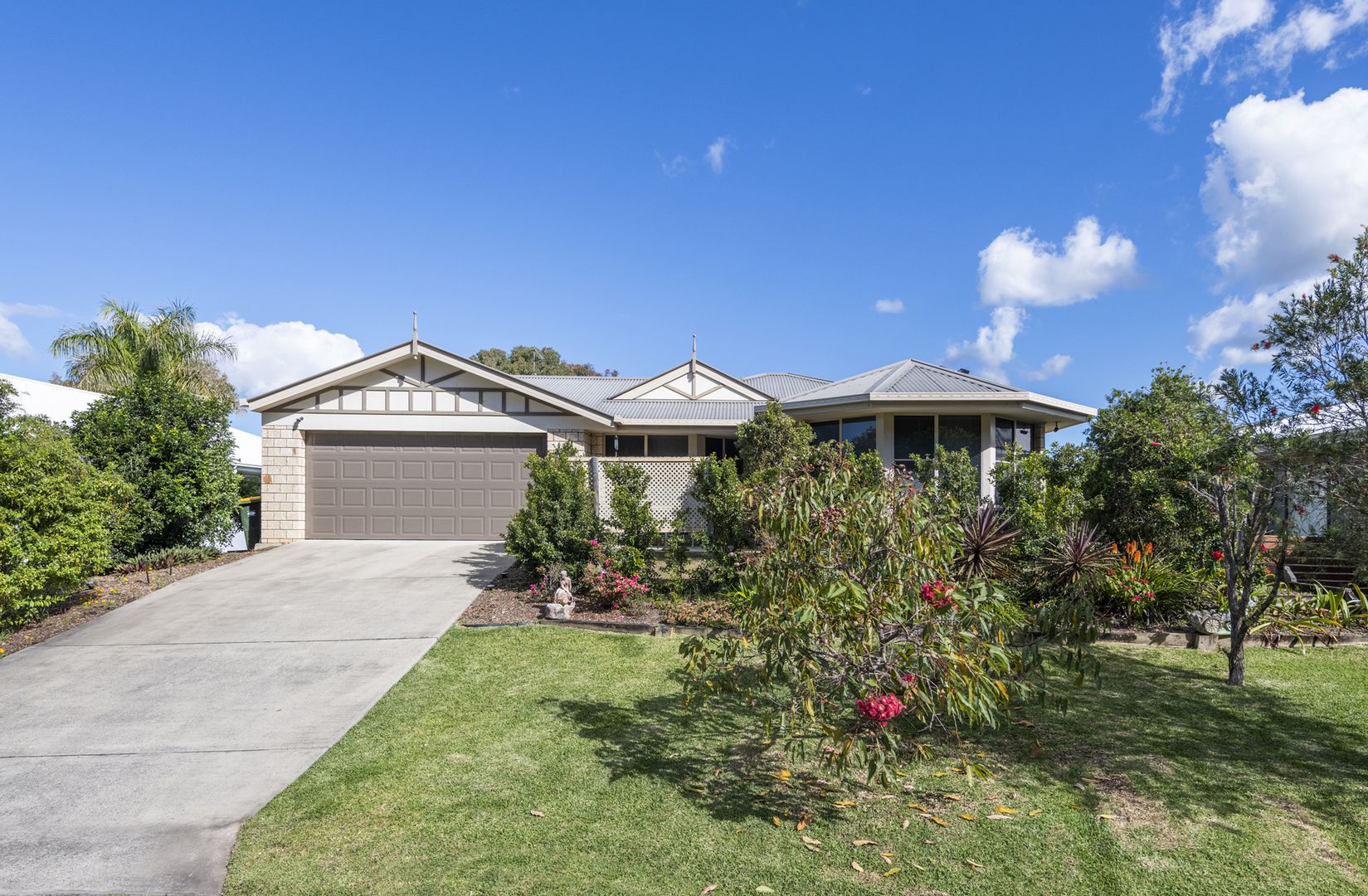 38 Park Avenue, Yamba NSW 2464