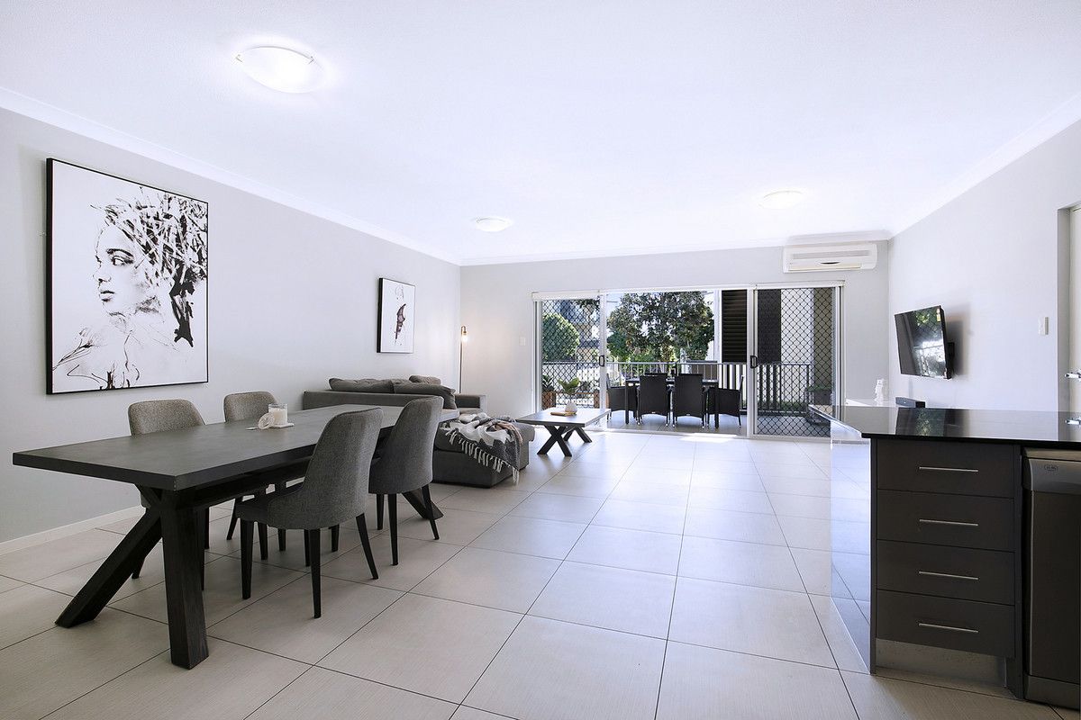 2 bedrooms Apartment / Unit / Flat in 2/230 Melton Road NUNDAH QLD, 4012