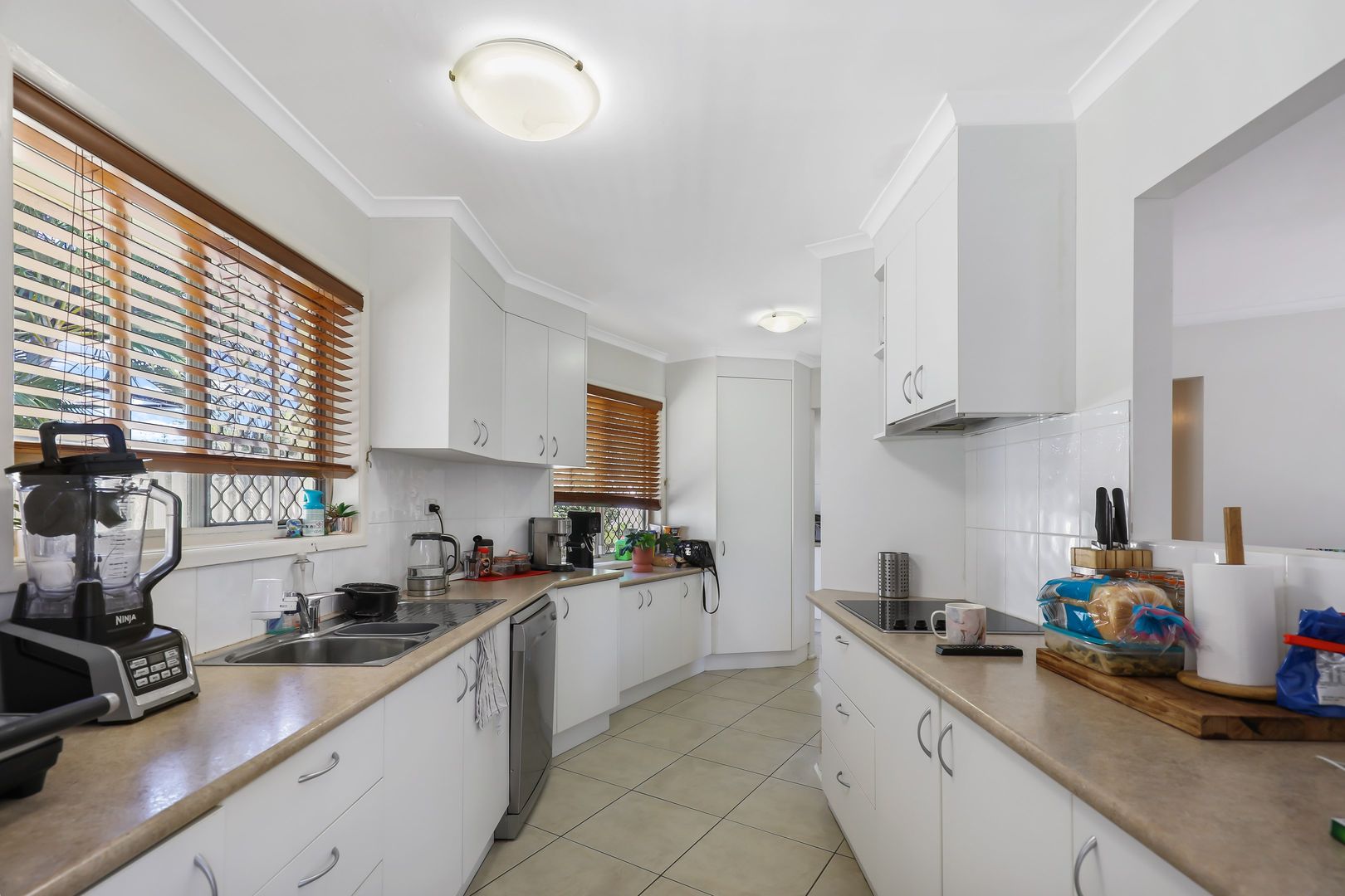 45 Greenslade Street, Tingalpa QLD 4173, Image 2