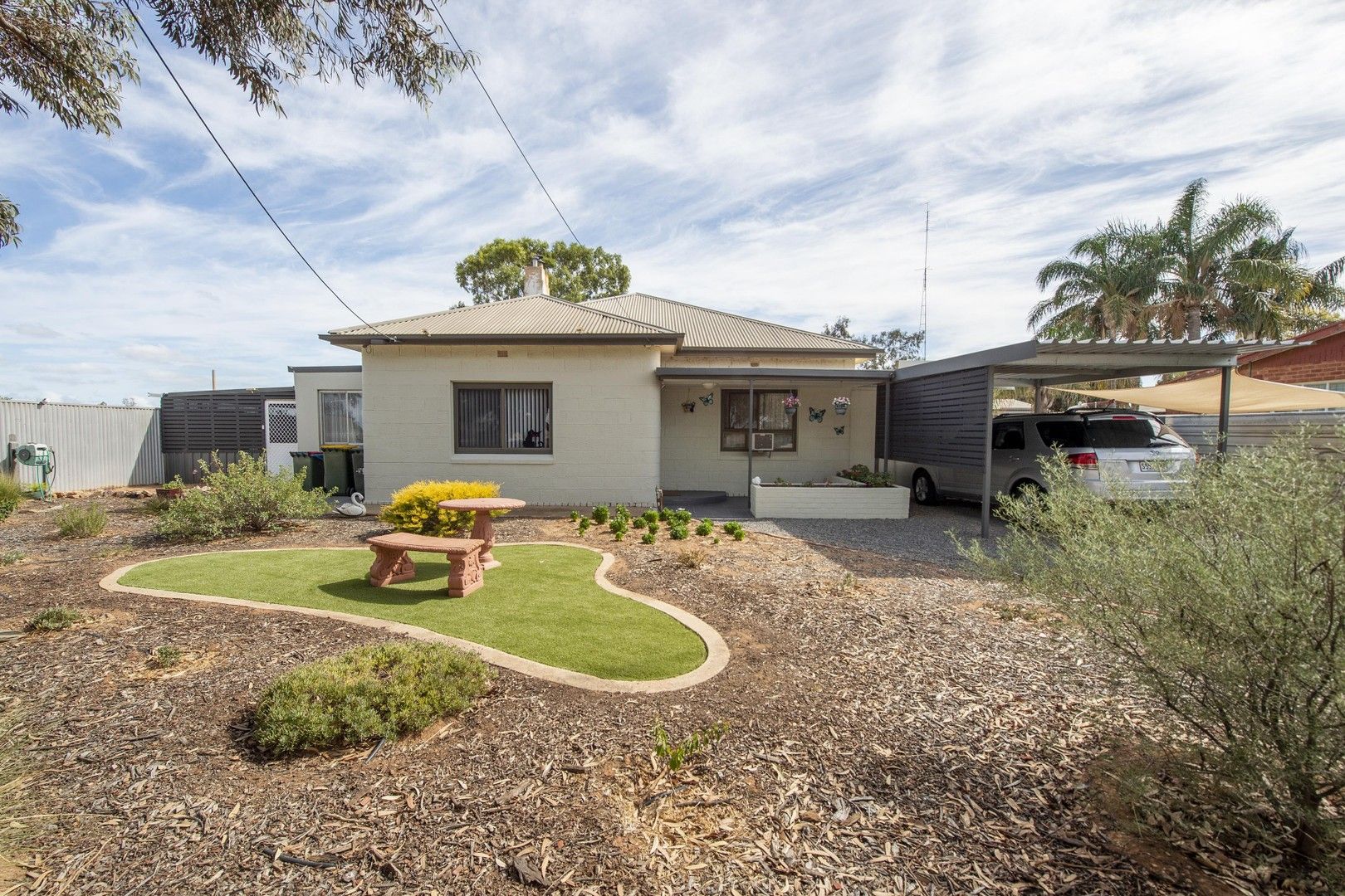 4 bedrooms House in 201 Warnertown Road PORT PIRIE SA, 5540