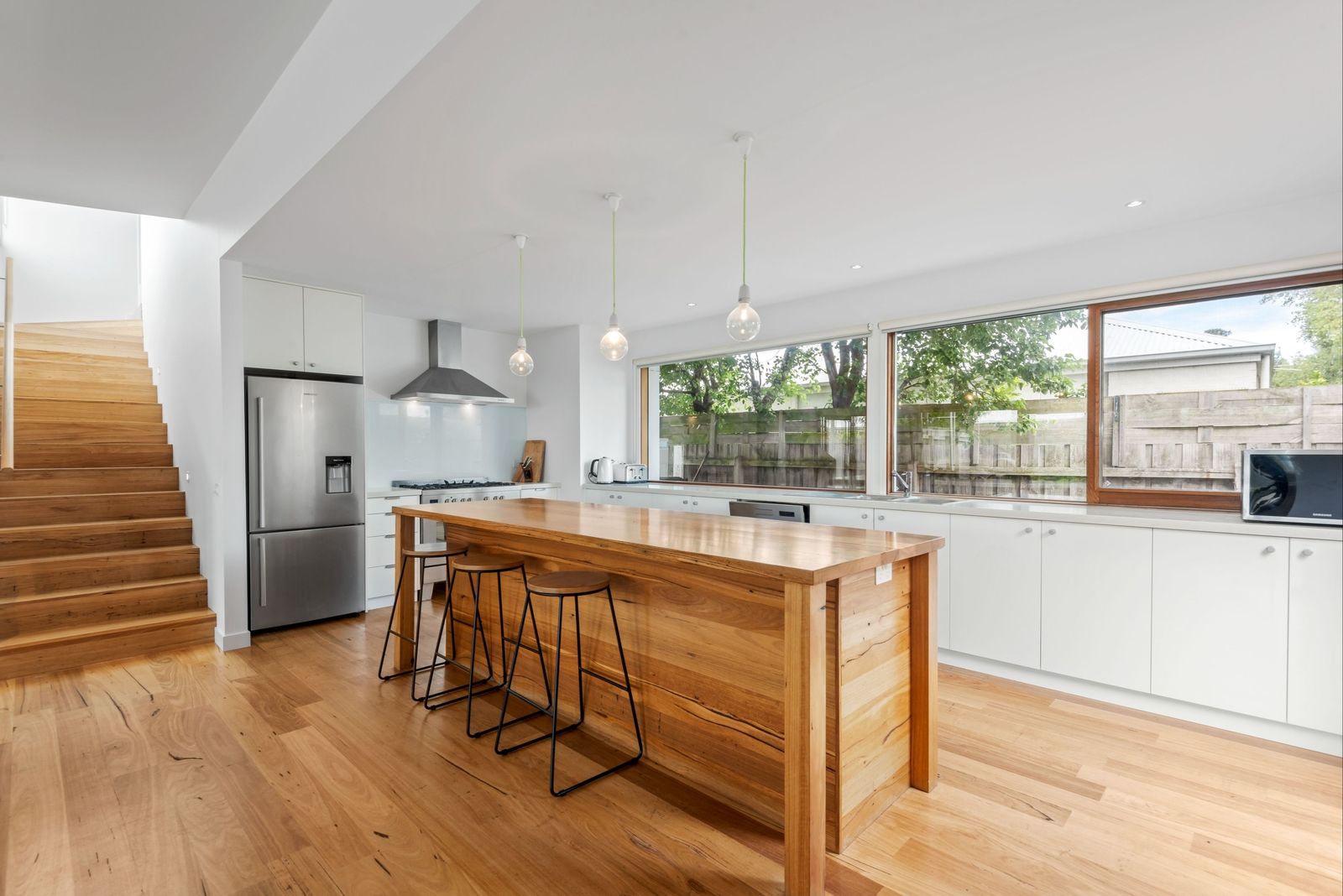 3 bedrooms House in 2/10 Beachwood Drive POINT LONSDALE VIC, 3225