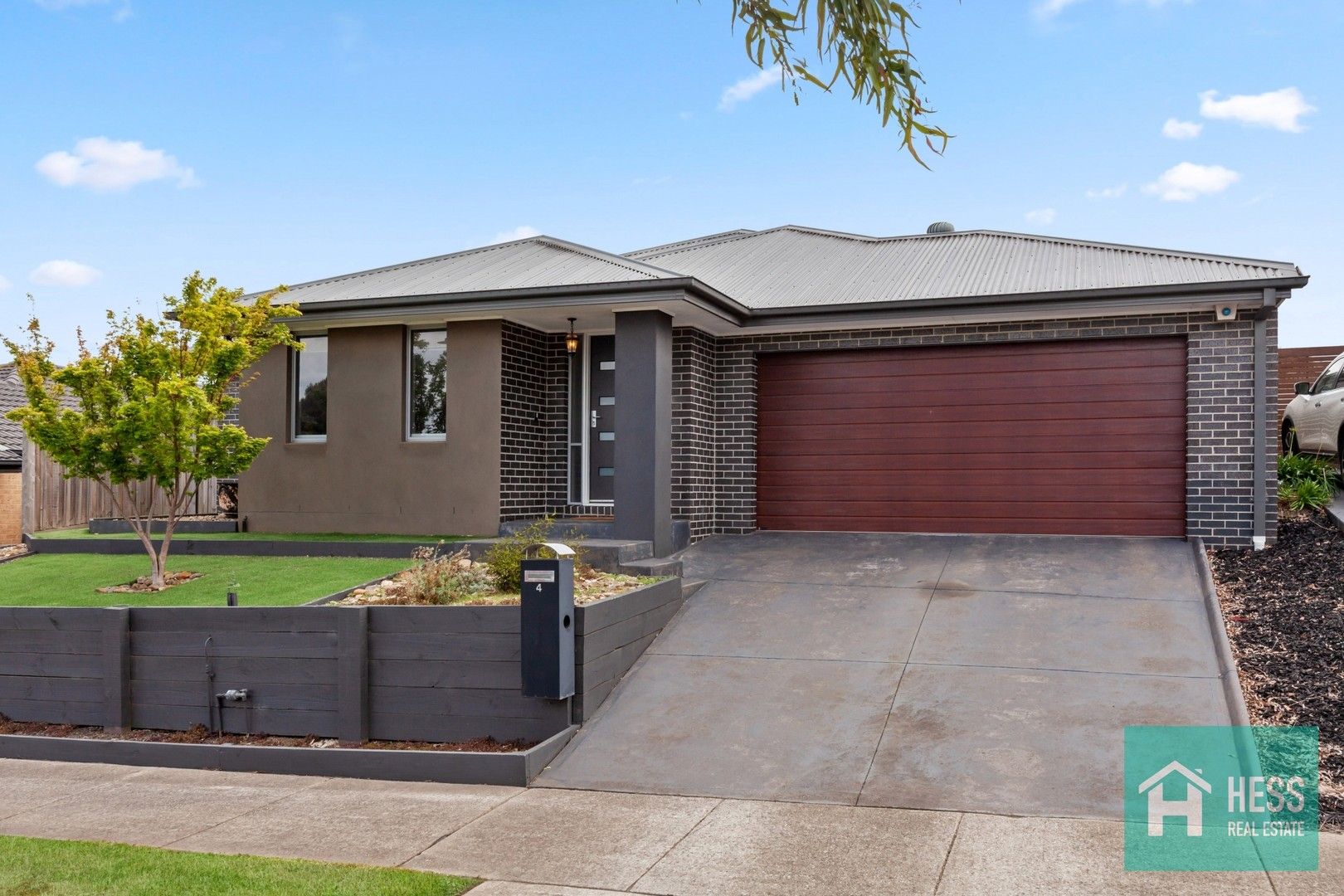 4 bedrooms House in 4 Springridge Boulevard WALLAN VIC, 3756