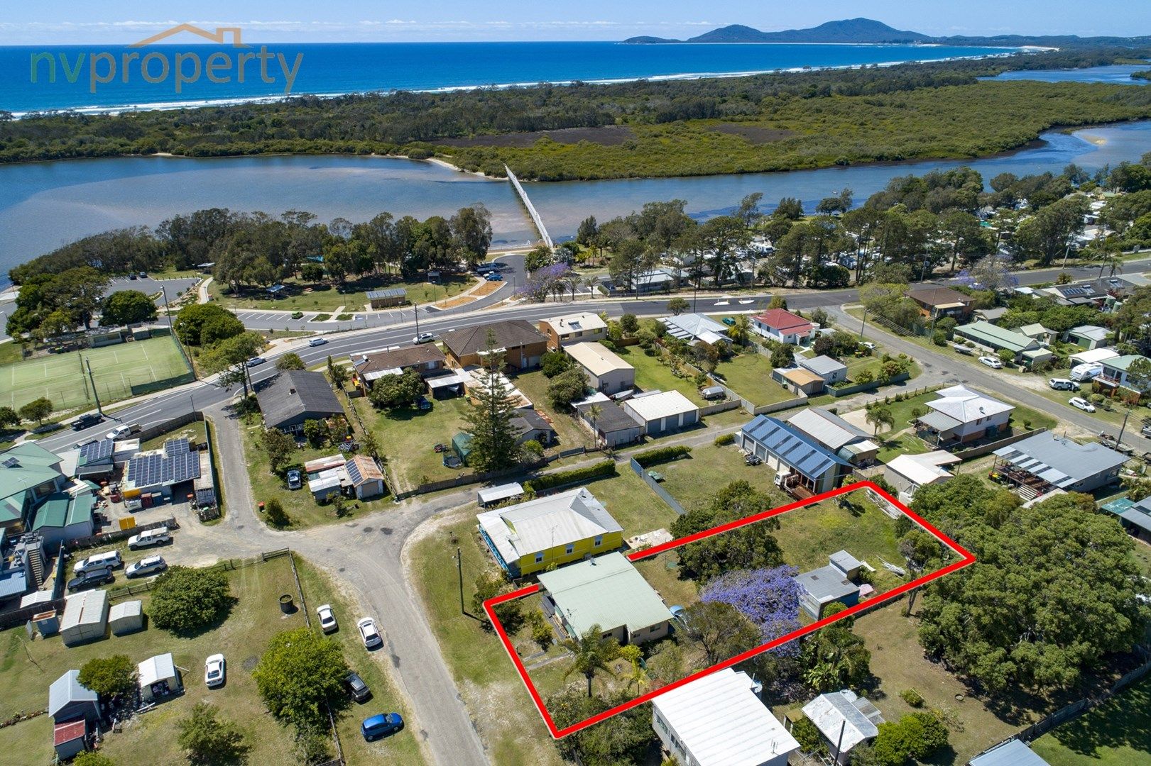 3 First Avenue, Stuarts Point Property History & Address Research