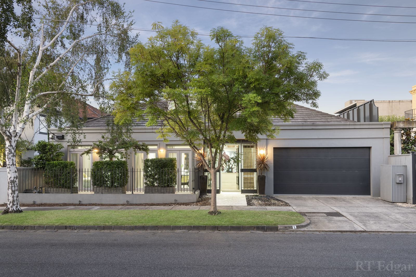 1 Cole Court, Toorak VIC 3142