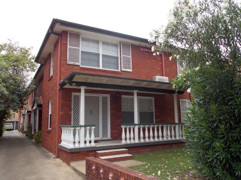 2 bedrooms Apartment / Unit / Flat in 3/11 Second Ave CAMPSIE NSW, 2194