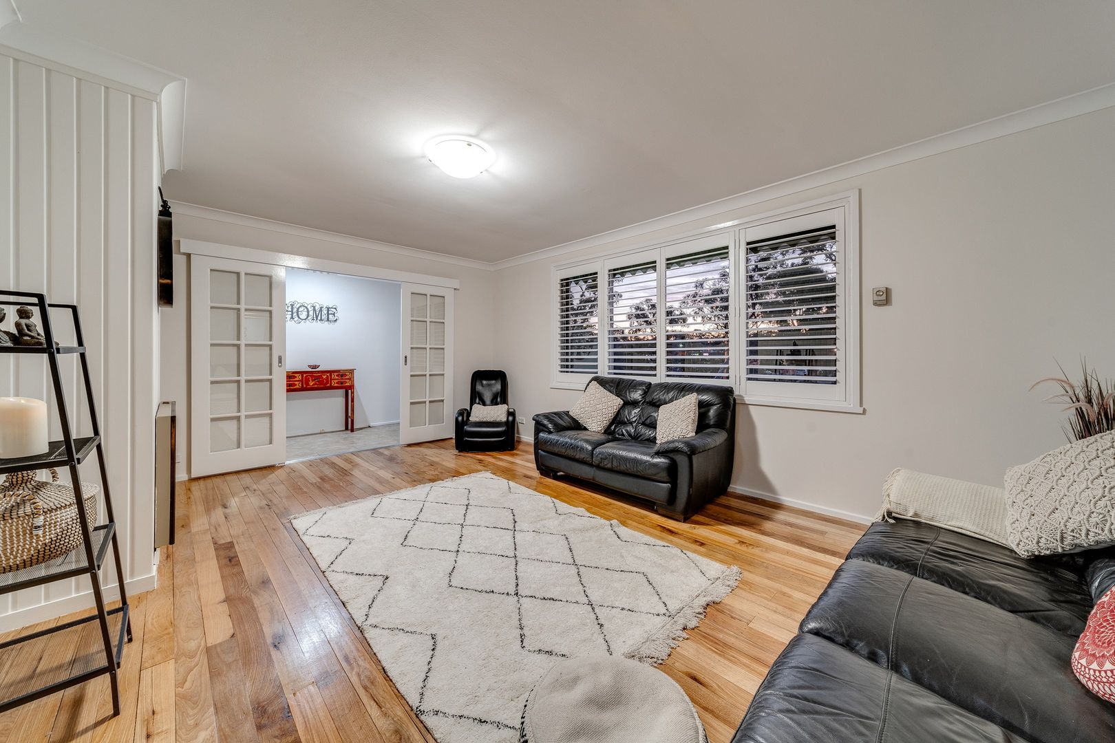 5 Springvale Drive, Weetangera ACT 2614, Image 2