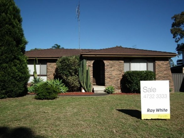 16 Oberon Crescent, South Penrith NSW 2750