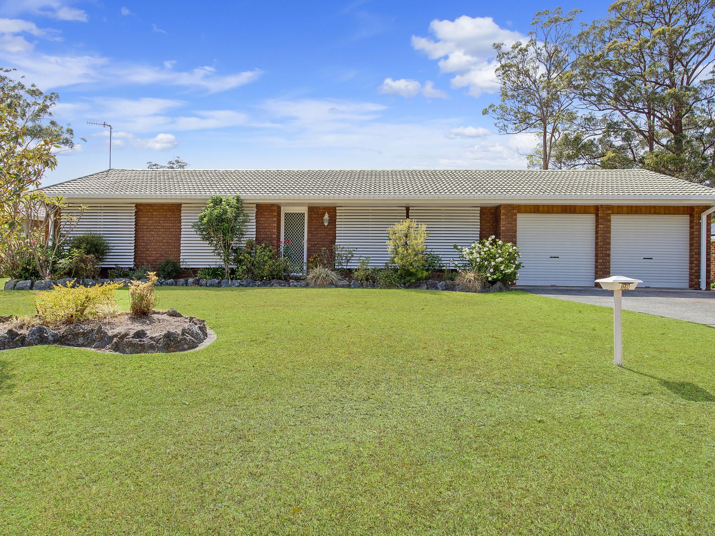 28 St Albans Way, West Haven Property History & Address Research Domain