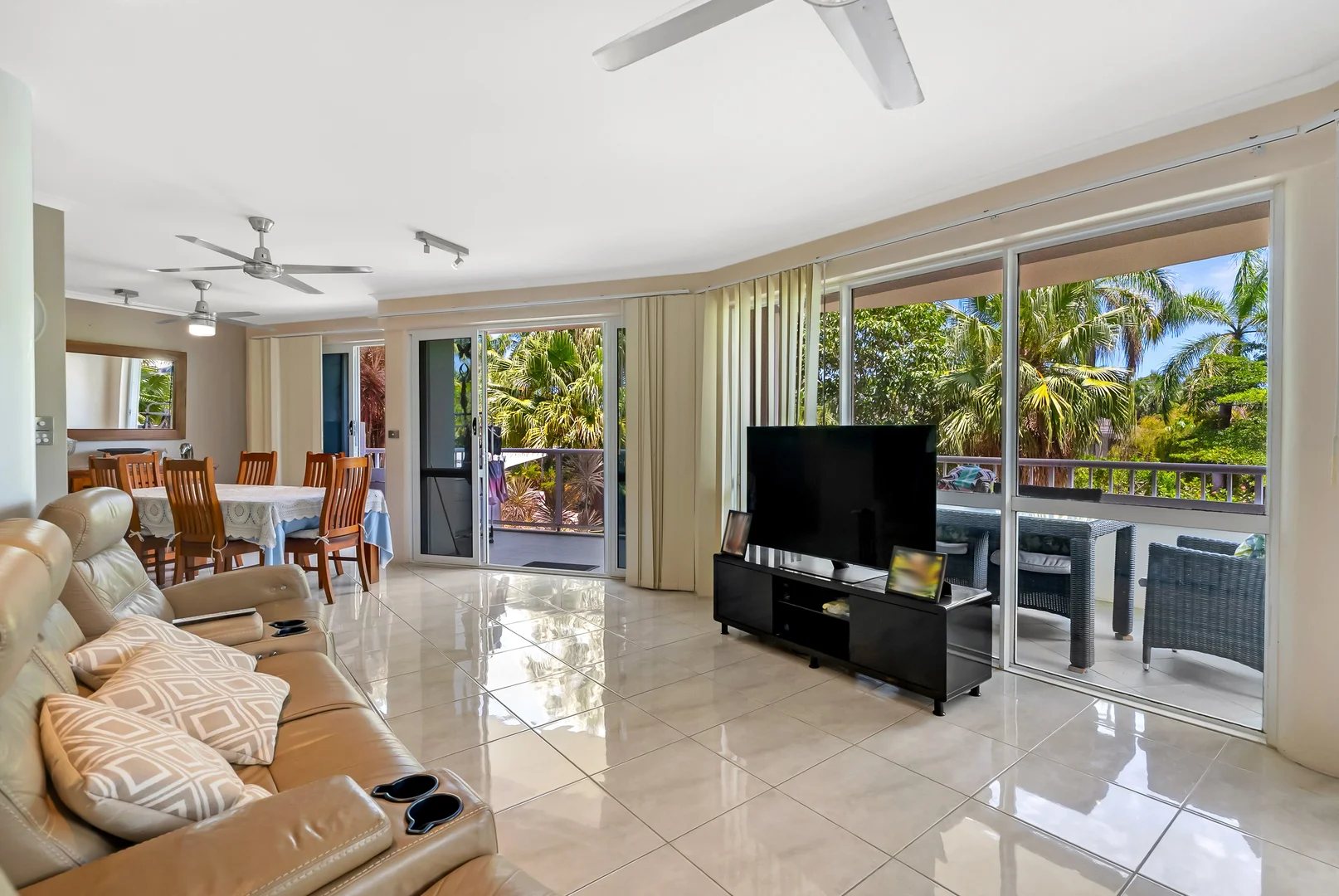 322/305-341 Coral Coast Drive, Palm Cove QLD 4879