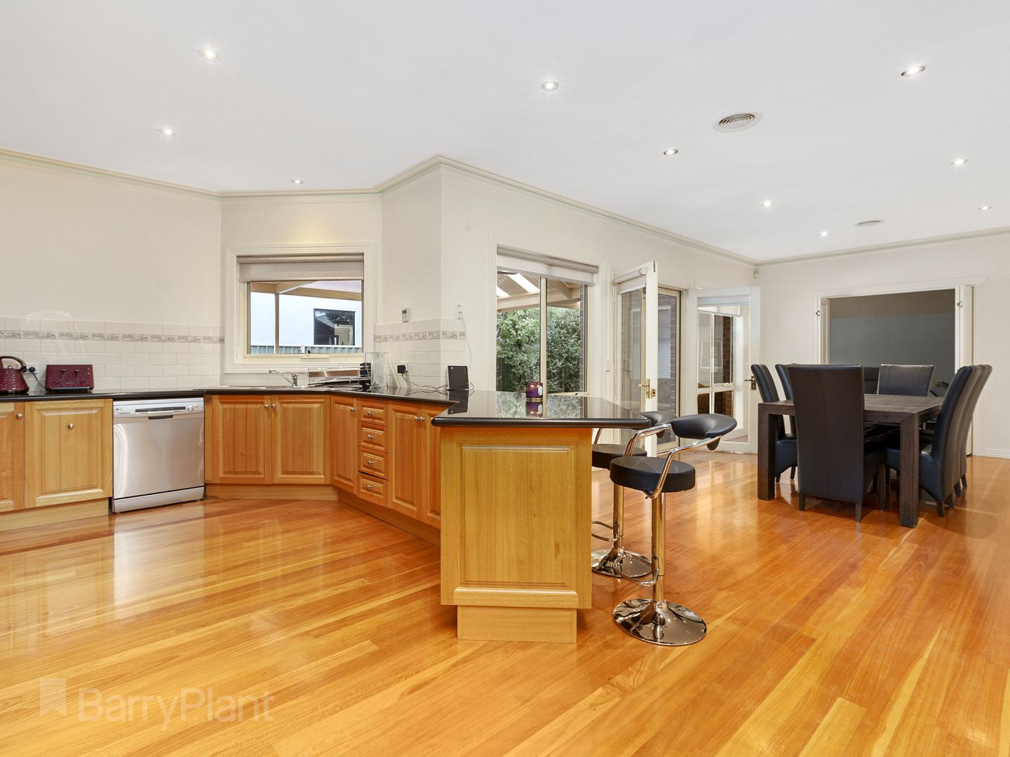 11 Cavendish Drive, Point Cook VIC 3030, Image 2