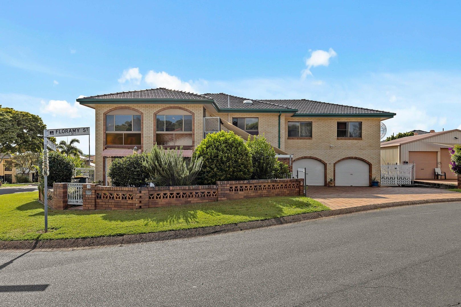 6 bedrooms House in 31 Floramy Street BOONDALL QLD, 4034
