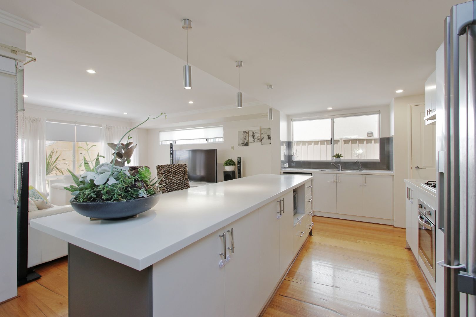 8 Loch Street, North Perth WA 6006 House For Rent 800 Domain