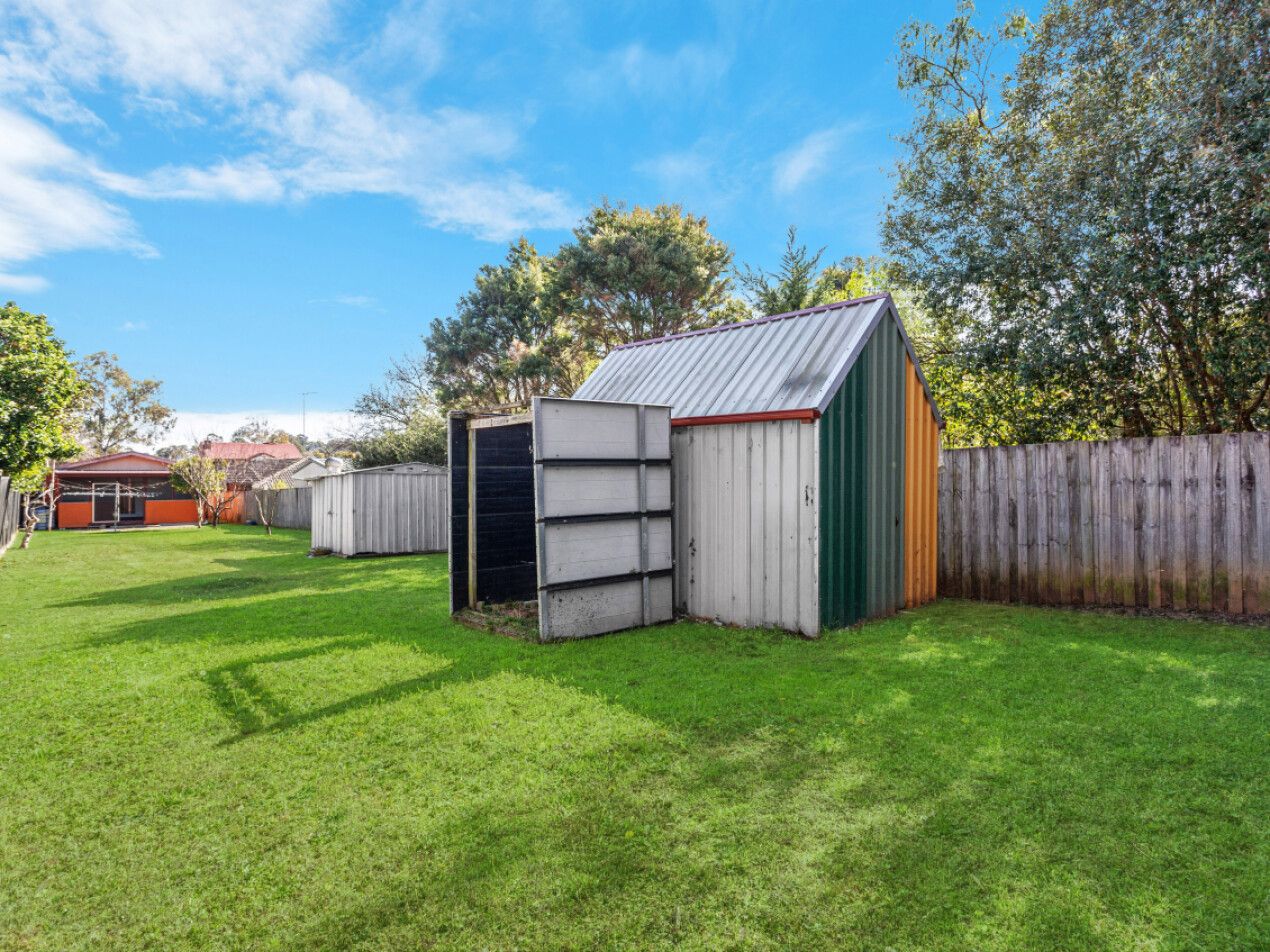 20 Chrysanthemum Avenue, Lurnea NSW 2170, Image 1