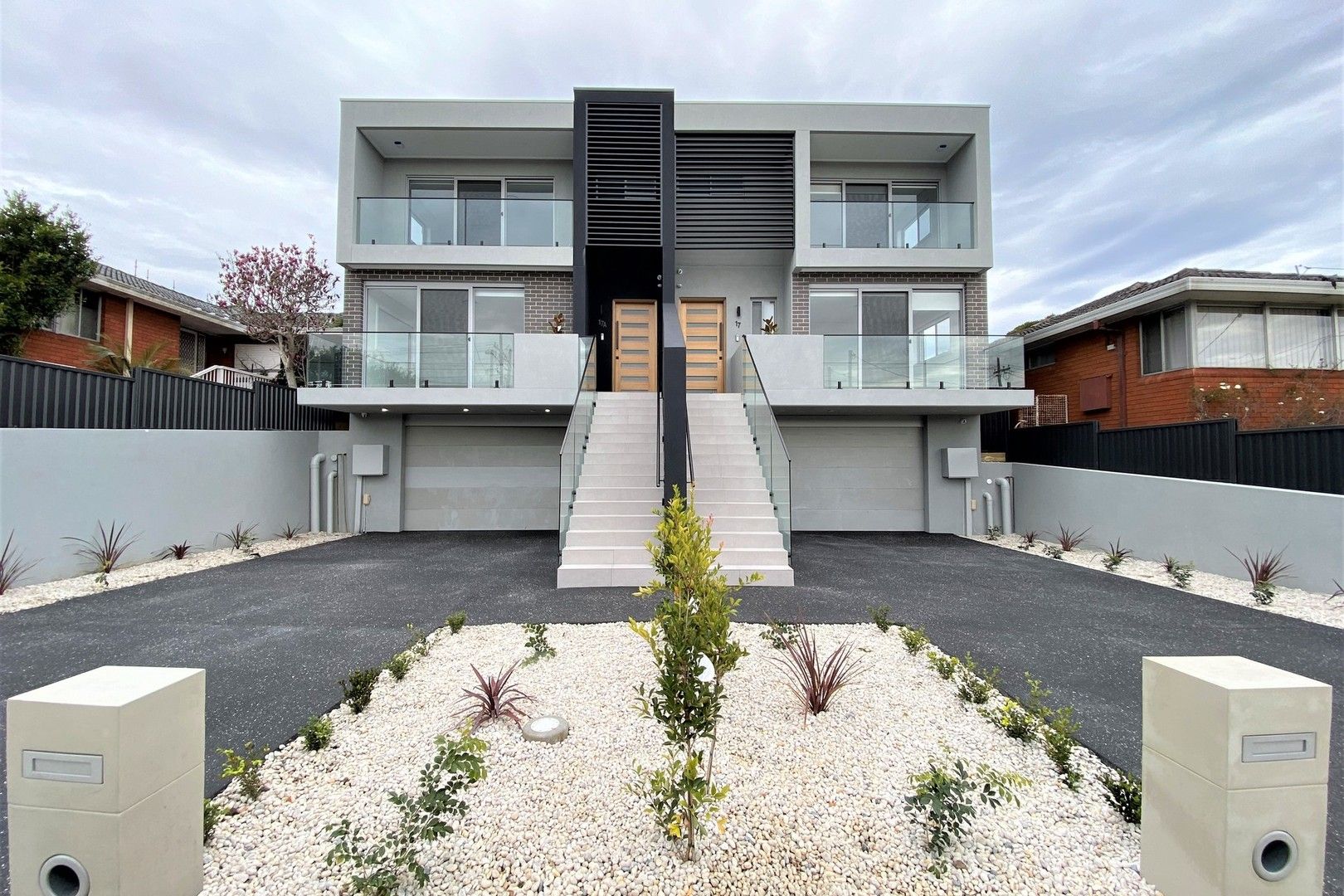 4 bedrooms Semi-Detached in 17a Oak Drive GEORGES HALL NSW, 2198