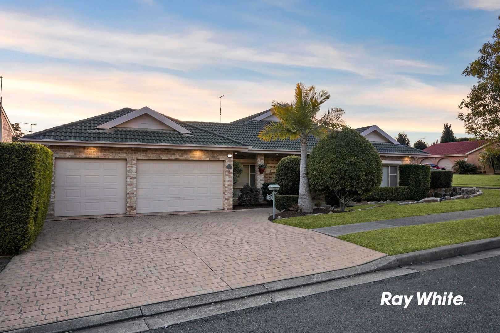 4 bedrooms House in 2 Hugo Place QUAKERS HILL NSW, 2763