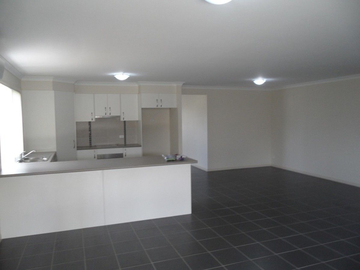 16 Bremer Street, Sippy Downs QLD 4556, Image 2