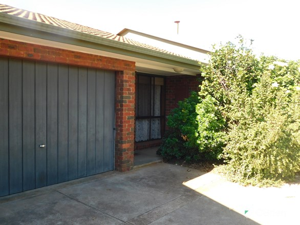 4/91-93 Duncans Road, Werribee VIC 3030