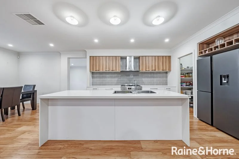 Additional image 4 of 9 Annello Way, Clyde VIC 3978